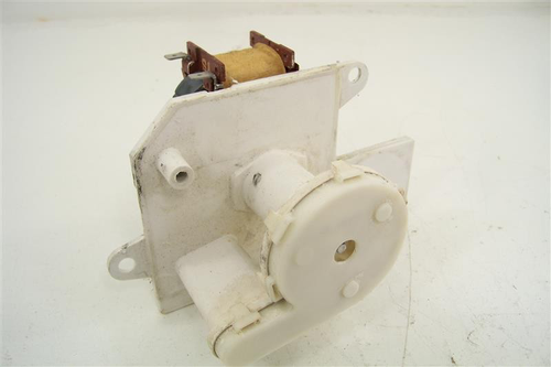 1544912 Pompe de relevage 