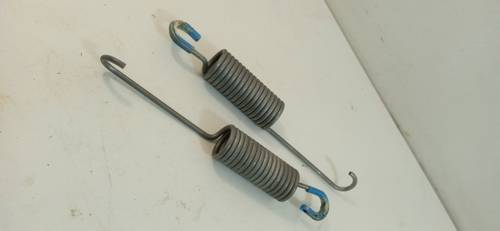 132768410/4 Ressort de cuve 