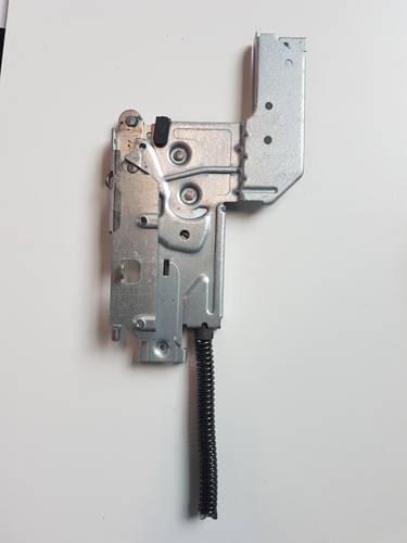 C00538813 Charnière de porte