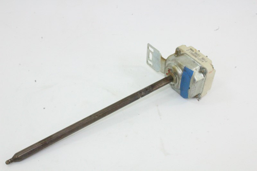 31X3899 Thermostat 