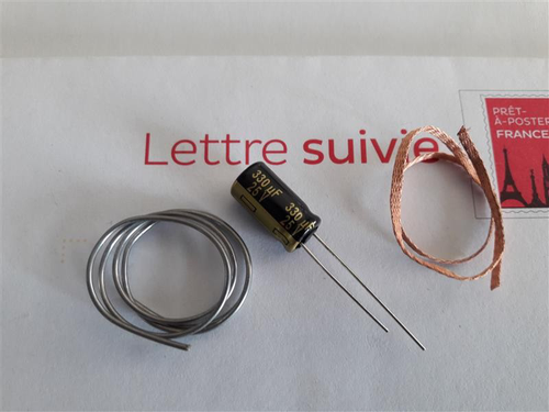 330ÂµF 25V   Condensateur chimique radial