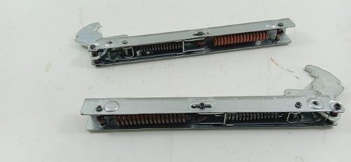 C00569506 Charnière de porte