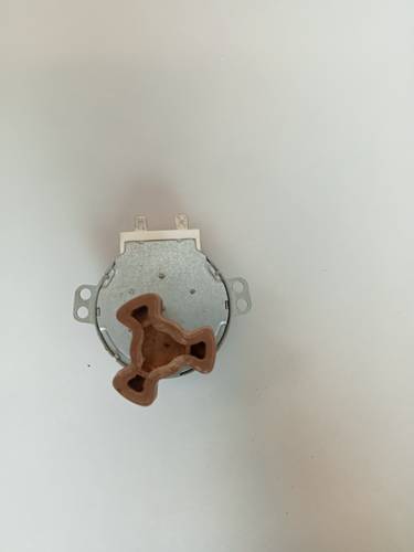 129C18 Moteur de plateau 
