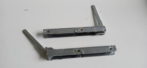 12018826 Charnière de porte