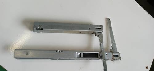 11020018 Charnière de porte