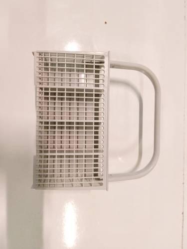 1525593008 Panier à couverts
