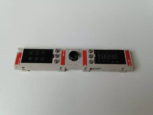 C00692986_488000692986 Module et carte
