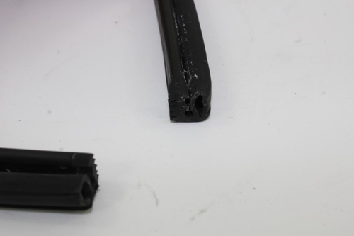 1527401002 Joint de porte