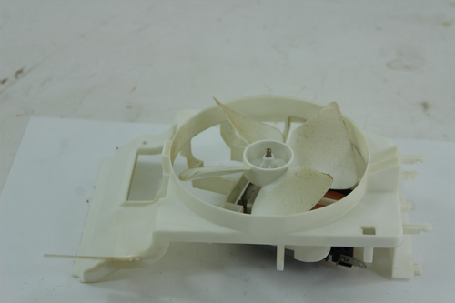 SABA 17UG03V  NÂ°32 Ventilateur de refroidissement pour four micro-ondes d'occasion