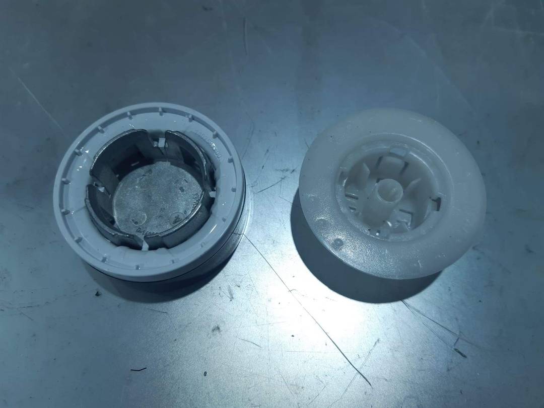 1409600800 Bouton, manette 